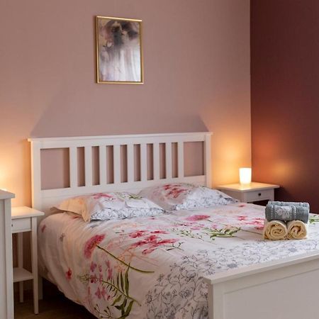 Loc Trotteur Le Pivoine Studio Grand Confort, Gare Sncf De Lourdes Eksteriør billede